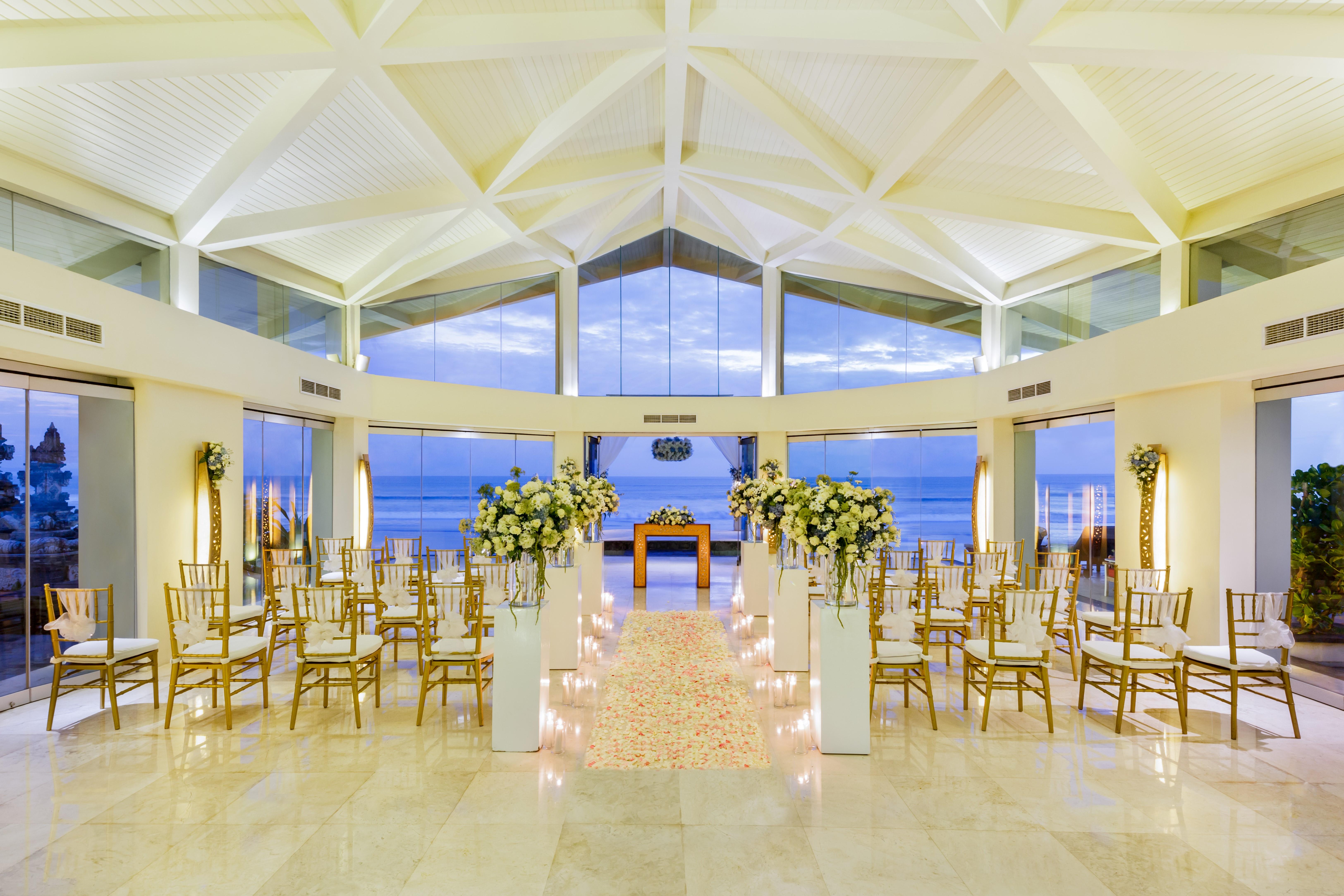 The Seminyak Beach Resort & Spa Εξωτερικό φωτογραφία The Chapel at Hard Rock Hotel