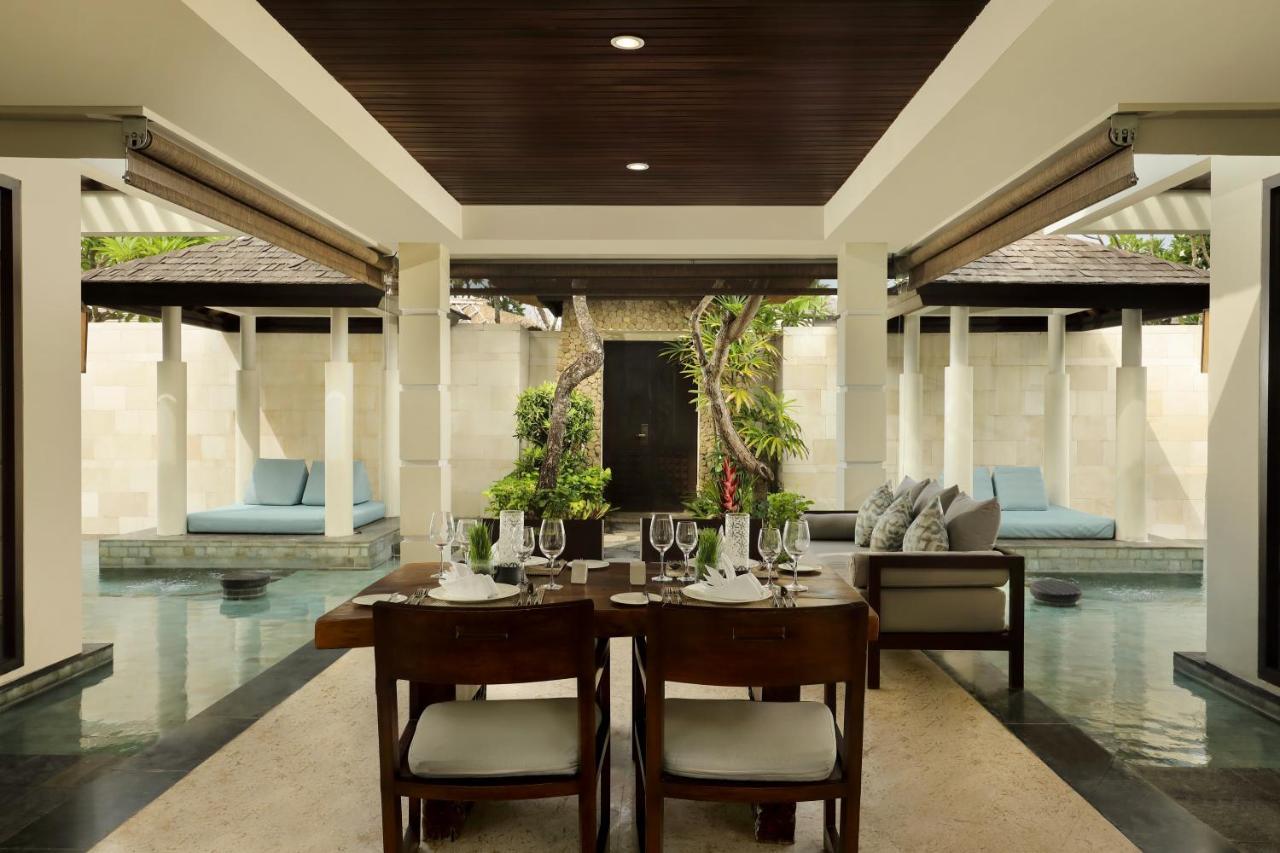 The Seminyak Beach Resort & Spa Εξωτερικό φωτογραφία A villa at the resort