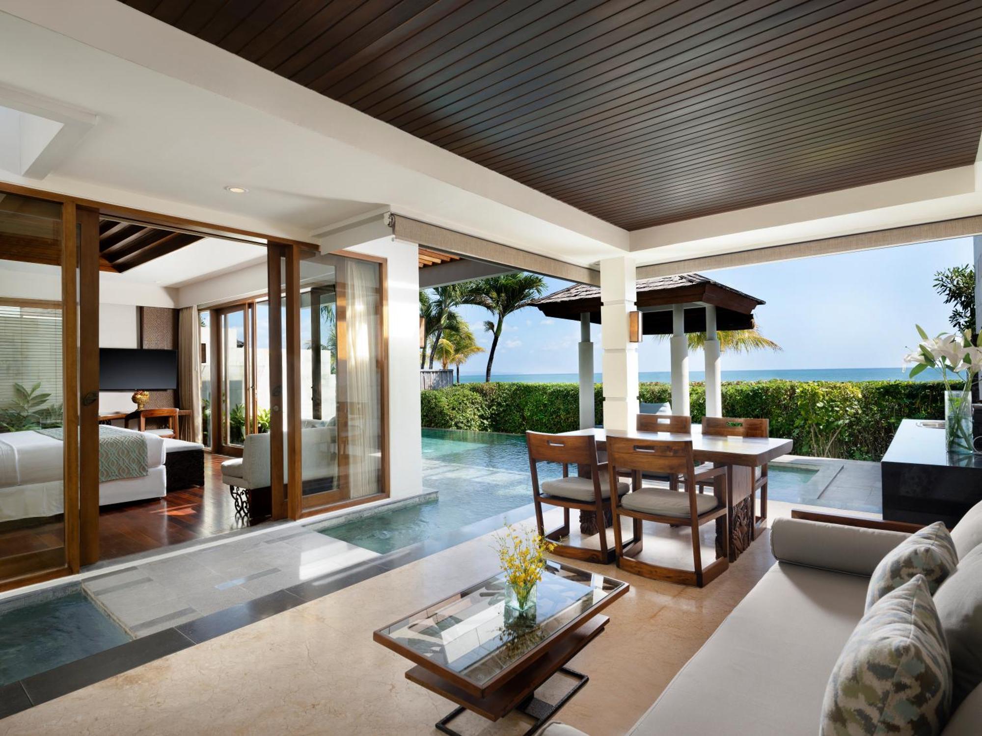 The Seminyak Beach Resort & Spa Εξωτερικό φωτογραφία A pool villa at the W Retreats & Spa, Phuket