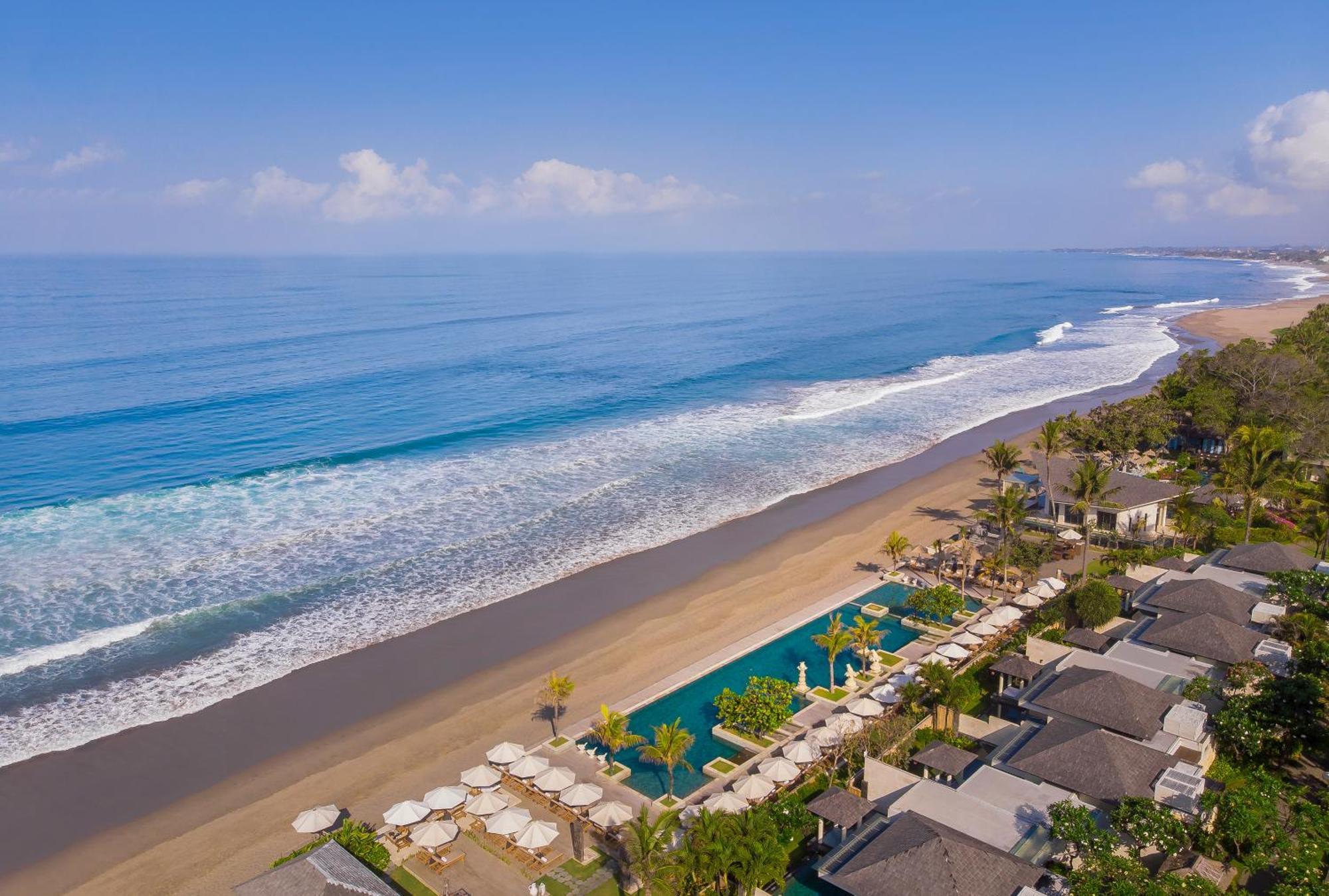 The Seminyak Beach Resort & Spa Εξωτερικό φωτογραφία Aerial view of the beach