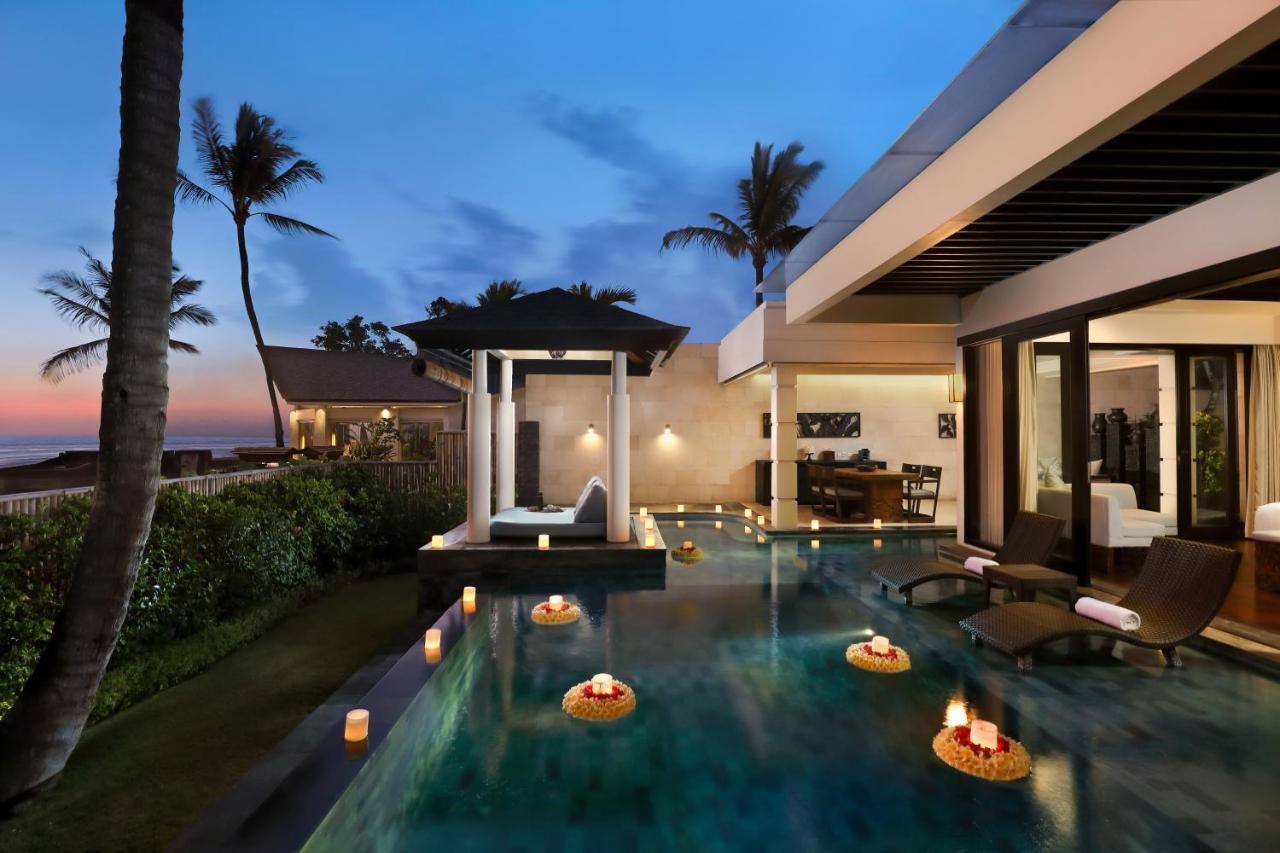 The Seminyak Beach Resort & Spa Εξωτερικό φωτογραφία A pool villa at the resort