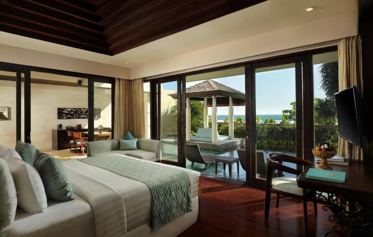 The Seminyak Beach Resort & Spa Εξωτερικό φωτογραφία A bedroom at the resort